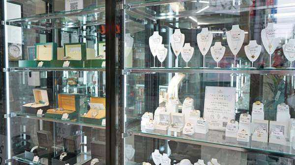 バイヤー選りすぐりのジュエリー、腕時計、ブランドバッグ等が一堂に集まる「キングラムラグジュアリーストア 心斎橋本店」　大阪 心斎橋駅から徒歩4分、2022年2月16日(水)オープン