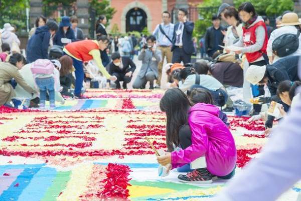 丸の内・行幸通り初！50,000本の花で描かれる“東京花歌舞伎”！「TOKYO FLOWER CARPET 2022」開催！2022年3月19日(土)～3月21日(月・祝)