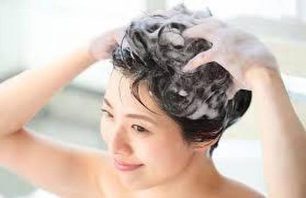 今話題の頭皮の達人伝授「ふやそシャンプー法」のオンラインレッスンをココナラサイトでもスタート！講演会やTVでも目からウロコと評判の“頭皮ケア専門サロンOHBA式”オリジナルのシャンプー法