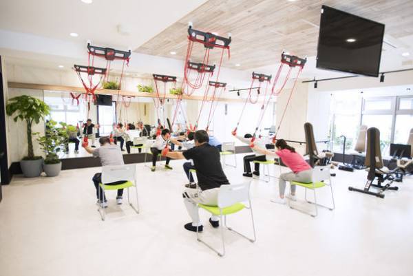 都内唯一、介護保険サービスと保険外サービスの同時一体的施設ブランド3号店「ウェルビスタ ケアスタジオ 成城」　2022年5月2日開設