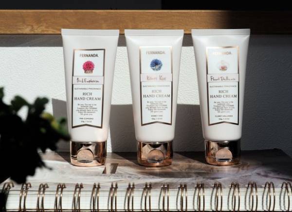 FERNANDAがサスティナブルをテーマに、「ボディスプラッシュ」と「リッチハンドクリーム」をプラザ・ロフトにて2月26日先行発売(3月中旬以降で全国のバラエティショップ・オフィシャルECサイトにて発売)