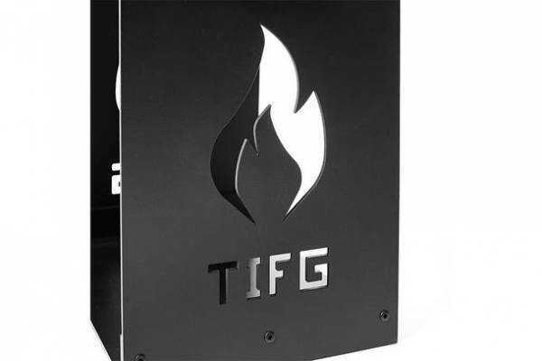 薪割りをラクに、安全に！スクエア型で安定した「イージーチョッパー」3月1日(火)新発売