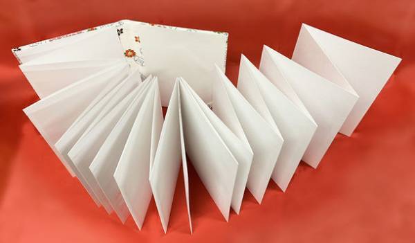 直書き・書き置き、どちらも1冊に収納可能！御朱印帳「書綴帳」の製作料金が20％OFFとなるおためしキャンペーン4/1～開催