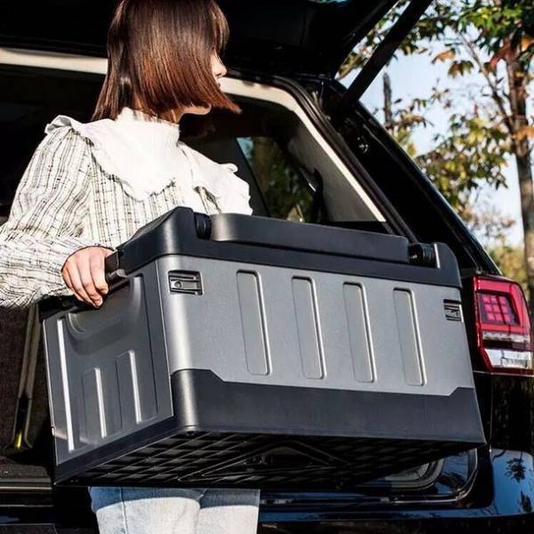 テントを張る前にひと休み「イス機能付きツールボックス」3月10日までクラウドファンディングを開催中