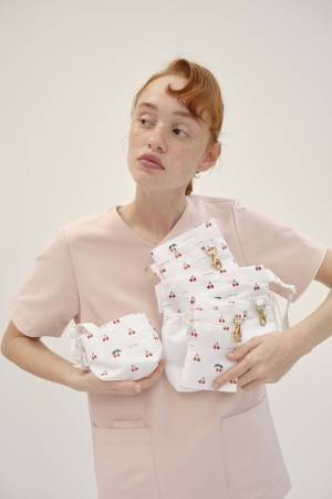 メディカルアパレル「クラシコ」レディースアイテムを展開するPOP UP STOREを新宿マルイ 本館に期間限定オープン