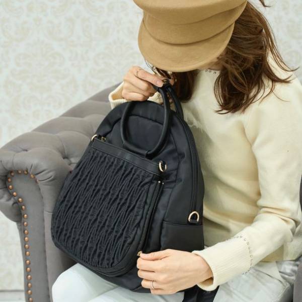 ママの“2個持ち問題”を解消　シーンに応じて自由に分解「画期的4WAYマザーズバッグ」がMakuakeにて先行販売開始