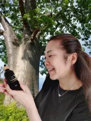 現役看護師がアフリカの大地で出会った奇跡　バオバブの美容オイル「n∞n」今春販売開始予定