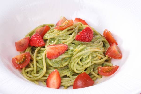 ホテル京阪 京都 グランデストロベリースイーツブッフェ　「＃いちご日和」を開催します