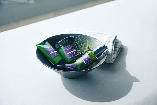 【あべのハルカス近鉄本店】あべのハルカス近鉄本店 ファッション大改革第一弾について約50のアパレル・ライフスタイル雑貨・フードブランドからなるライフスタイル提案型売場が誕生！！SNSでも話題沸騰カフェ、全国百貨店初となる常設店舗の出店も