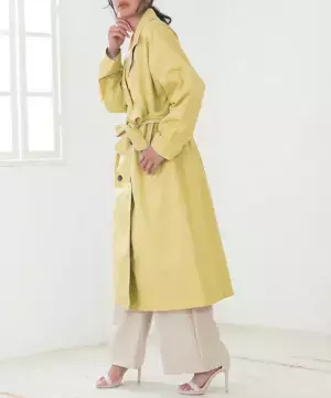 内田理央もギュテも注目！「裾のスリットがポイント高い！！」着心地のいい“ふわふわ”素材＆キレイめの裏起毛 フレアパンツ♪TOKYO FM「Qoo10 presents 内田理央の明日、なに着よ？」