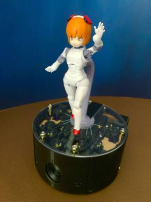 世界初！仮想世界とリアルワールドを繋ぐ進化型ロボットエンタテインメント“フィギュア3.0クレア”の受注を開始！