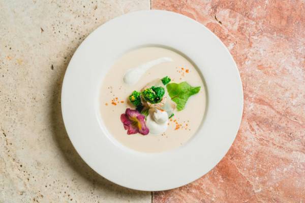 「CBDオイル×プロトン水×懐石料理」で美味しく、健康的に。「麺よし酒よし肴よし たいすけ」にて【CBD 爽健美 懐石コース】を2022年3月9日より提供開始！