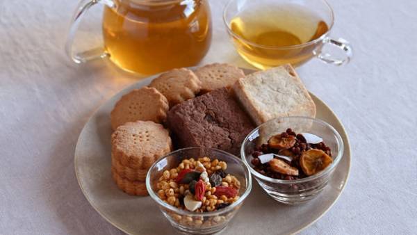 創業50年ハトムギ専門店が美容液やスイーツなどハトムギ尽くしの“お楽しみBOX企画”をMakuakeにて4月10日まで実施中！