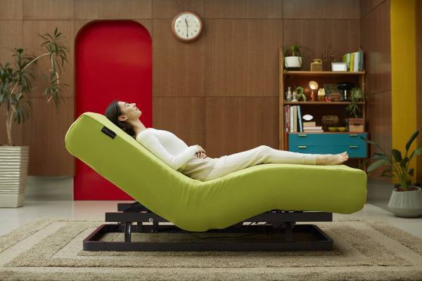 元テレ朝アナ・前田有紀、子育ての苦労を語る。「お昼寝しちゃうと、夜になかなか寝てくれない」質の良い眠りについてパラマウントベッド睡眠研究所がアドバイス！