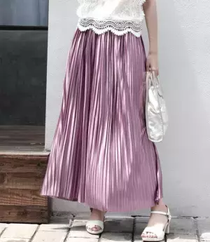 内田理央も感嘆！「すごい！触り心地がいいぞ～♪」計算された可愛さ！袖コンシャスなタックスリーブニットプルオーバー！！TOKYO FM「Qoo10 presents 内田理央の明日、なに着よ？」