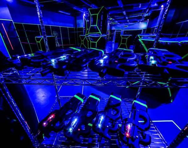 フィジカルeスポーツを満喫できる「リアルFPSアリーナ」が渋谷センター街に4月9日オープン！～赤外線レーザーを使ってゲームの世界をリアル体験！！～