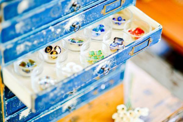 日本最大級のヴィンテージアクセサリーパーツ専門店「レミース」がフランスなどのお花パーツの祭典「フラワーパーツマルシェ」を4月16日から自由が丘店・横浜店・ネット店で同時開催！