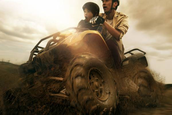 ネスタリゾート神戸「大自然の冒険テーマパーク」開業以来大人気の「ワイルド・バギー」累計体験者　70万人を突破！