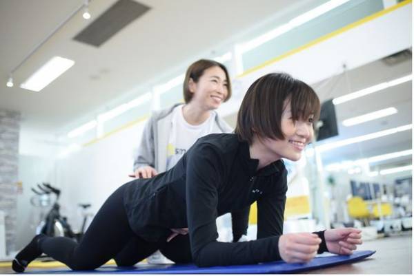 サツドラ北12条店2階にスマートスタジオ・スマートウェイなど複合型スポーツ施設をオープン