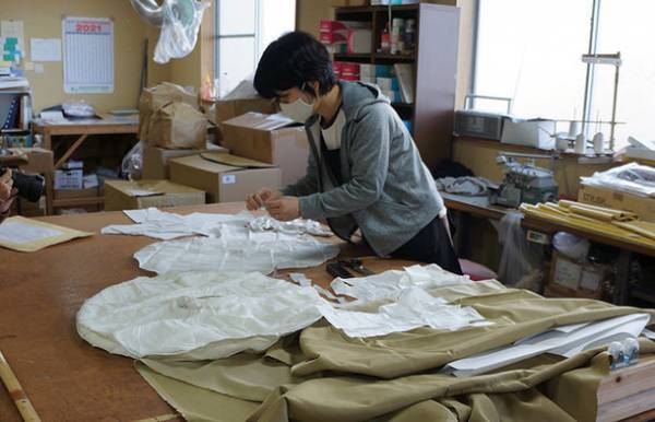 【鳥取県・ビッググロウス株式会社】柿渋染めブランド『kakikko』が「ソーシャルプロダクツ・アワード2022」にて「ソーシャルプロダクツ賞」受賞