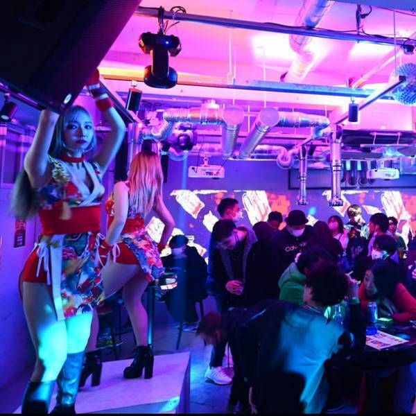 「本格グルメ」×「世界標準エンターテイメント」の融合！エンタメ酒場「狐食堂」が「KITSUNE KYOTO」の新フロアとして3月22日リニューアルオープン