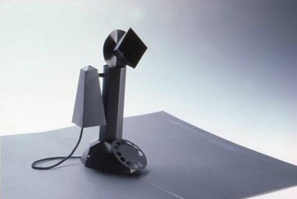 宝塚市ゆかりのアーティストを紹介する企画展「松井桂三展|化学反応実験|Made in Takarazuka vol.3」開催　2022年4月14日(木)～5月14日(土)　宝塚市立文化芸術センター(宝塚市武庫川町7-64)