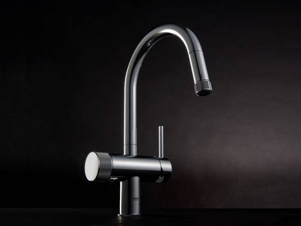 高級水栓メーカー“GROHE”のミンタシリーズから、デザインも機能も兼ね備えた浄水器一体型キッチン水栓が2022年6月リリース
