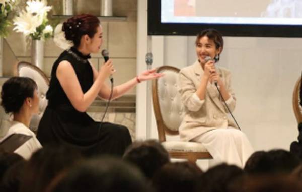 ドン小西をはじめとする業界トップの講師と、安西ひろこらが「世界一自信がない日本女性」を120日間で変革する新プロジェクトが発足