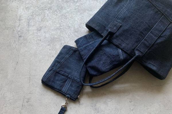 ビンテージ感漂う“セルビッチデニム”を使ったサコッシュ・ショルダーバッグ・トートバッグ4/8～発売