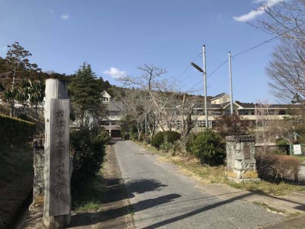 千葉の学校キャンプ場「CAMPiece君津」のオープニングイベントが5月1日(日)に開催　校庭、校舎内の見学も可能