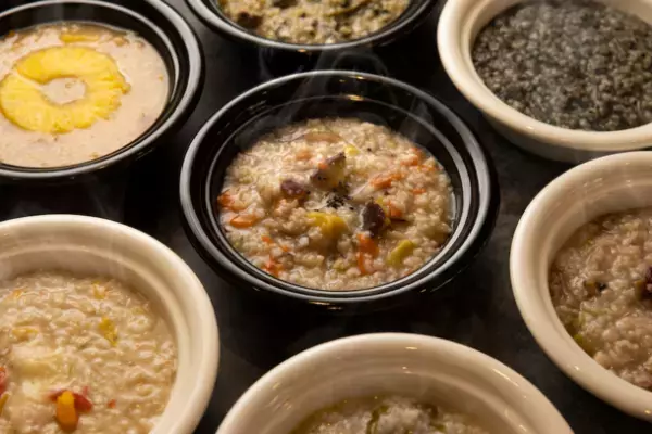 広尾のオーガニックお粥バル「FabuDine.」で4月5日から「ゴロゴロお豆 グリーンピースのお粥」を期間・数量限定販売！