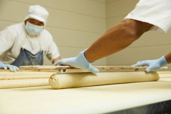 麻の実専門メーカー「ヘンプキッチン」が高たんぱくのおやつ『麻の実粉ときな粉のたんぱくぼーる』を4月1日(金)に発売