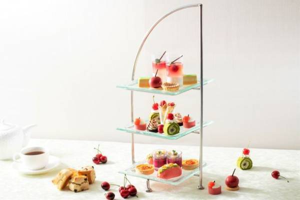 ヨコハマ グランド インターコンチネンタル ホテル　旬のさくらんぼを味わうキュートな「チェリーアフタヌーンティー」　海を一望するラウンジで5月9日より提供開始