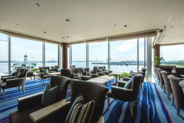 ヨコハマ グランド インターコンチネンタル ホテル　旬のさくらんぼを味わうキュートな「チェリーアフタヌーンティー」　海を一望するラウンジで5月9日より提供開始