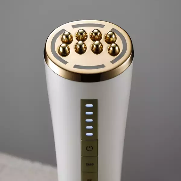 株式会社PTWが運営する「eminalift」が、日本コンシューマーリサーチ調査の美顔器部門3冠達成