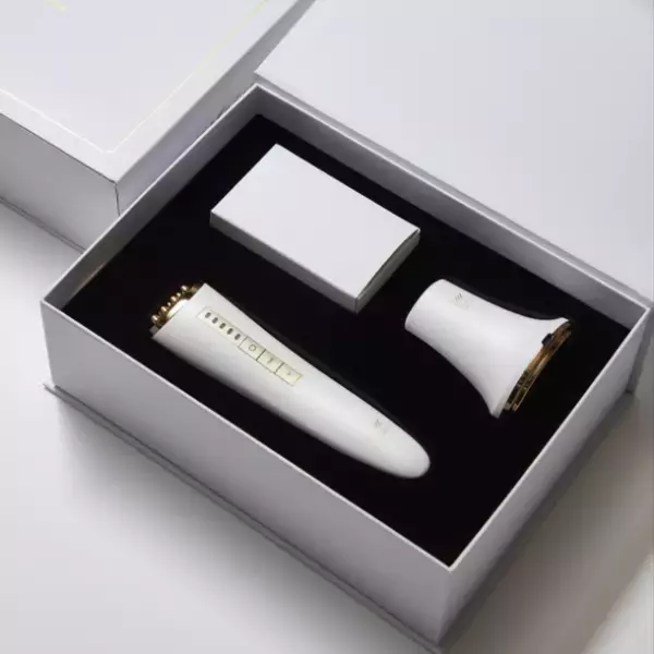 株式会社PTWが運営する「eminalift」が、日本コンシューマーリサーチ調査の美顔器部門3冠達成