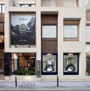 天神・西通りにゼニスブティックがグランドオープン！プロ野球選手の川崎 宗則さんが登場！グランドオープンを記念して店舗前でテープカット披露！「ゼニス ブティック福岡グランドオープニングセレモニー」