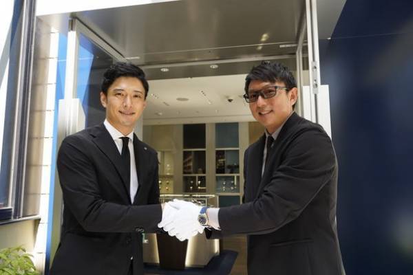 天神・西通りにゼニスブティックがグランドオープン！プロ野球選手の川崎 宗則さんが登場！グランドオープンを記念して店舗前でテープカット披露！「ゼニス ブティック福岡グランドオープニングセレモニー」