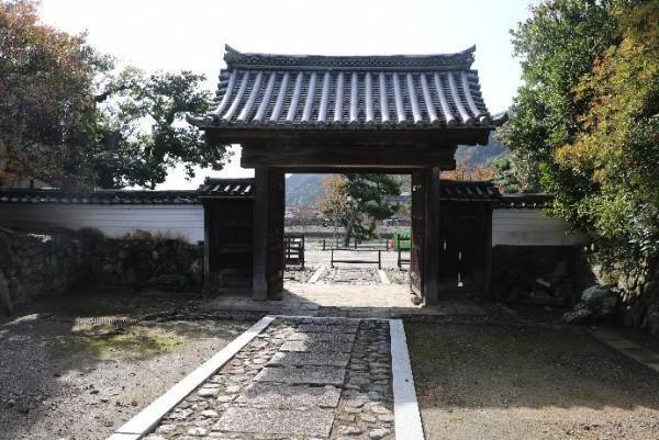 2022年5月7日（土）　嵐山の非公開寺院　臨川寺特別参拝