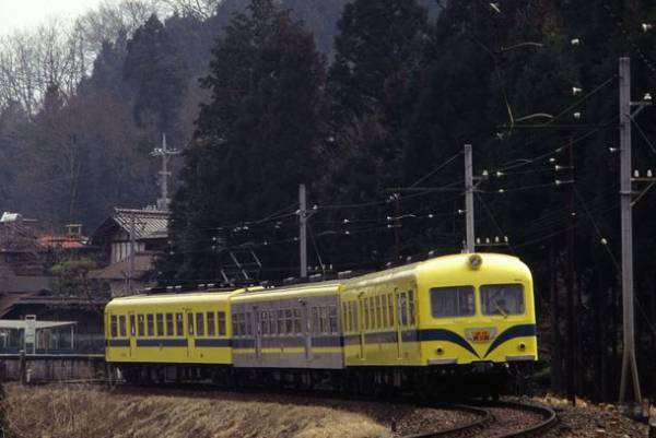 秩父鉄道、2022年11月に創立123周年　合言葉に「ちちてつ123」を掲げ、記念ロゴ・イメージポスターを作成