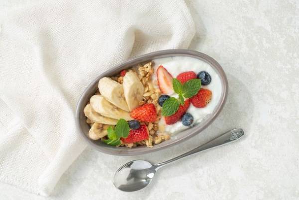 注目が集まる“オーツ麦”の魅力に触れる　カルビー後援の『Have more Oats!オーツ麦フェア in Omotesando』　2022年4月15日(金)～5月13日(金)まで、表参道5店舗で開催