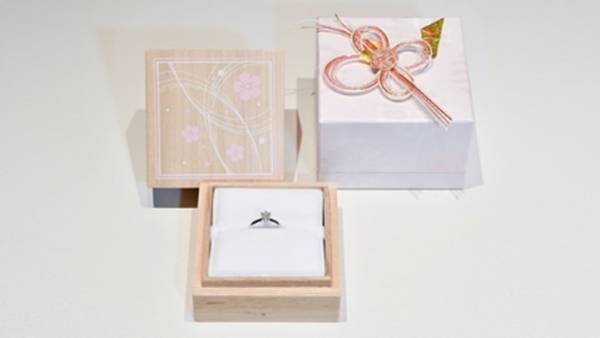 ～ おふたりの記念のリングにストーリーを添えて～オリジナルBRIDAL ITEMSのご紹介