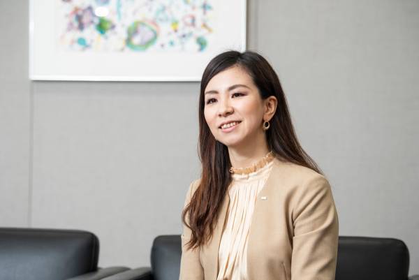 日本アイ・ビー・エムデジタルサービスの井上社長が登場「SUPER CEO」表紙インタビューNo.56公開