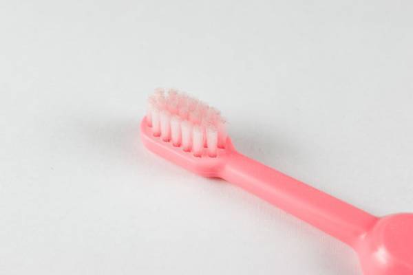 ママ・パパの選びやすさとお子様の磨きやすさを叶えたい！POSY(ポージィ)ベビー歯ブラシシリーズよりふわふわ歯ブラシ2本セット4月15日(金)リニューアル発売！