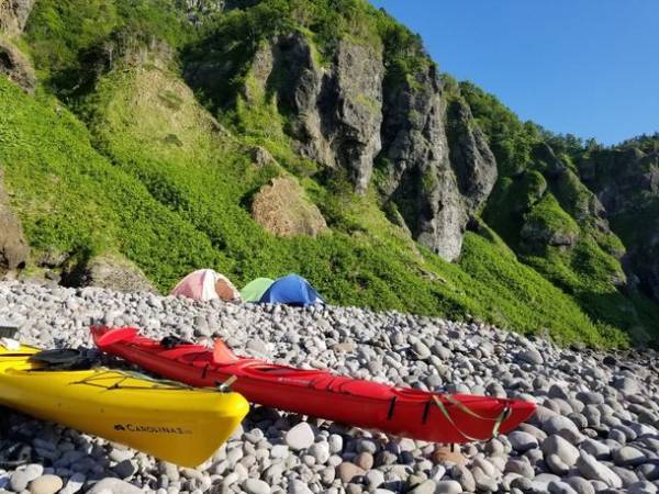 世界自然遺産 知床で“海洋漂着ゴミを回収する運搬船”を調達するためのプロジェクトがスタート　クラウドファンディング CAMPFIREにて4月30日まで実施