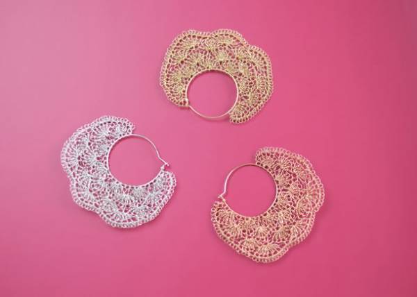 洗練のアクセサリーブランド「Takahashi Naomi」から春の新作ピアス 2タイプが発売　～カスタマイズやオーダーのオンライン相談も開始～