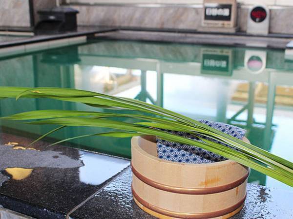 極楽湯、5月5日「こどもの日」に伝統文化の『菖蒲湯』実施！　各店でお子様向けのイベントやプレゼント企画も同時に開催