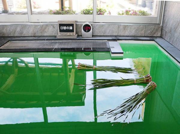 極楽湯、5月5日「こどもの日」に伝統文化の『菖蒲湯』実施！　各店でお子様向けのイベントやプレゼント企画も同時に開催