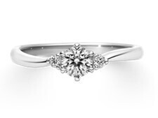 初めてのリング選びにこころ弾むお客さまの心強いサポーターでありたい『＃アイプリモストーリー』でお客様のご投稿公開中！