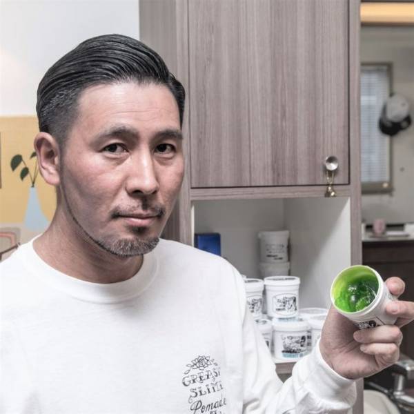 福岡早良区次郎丸にあるSOWELU BARBERKING オリジナルのポマード取り扱い開始